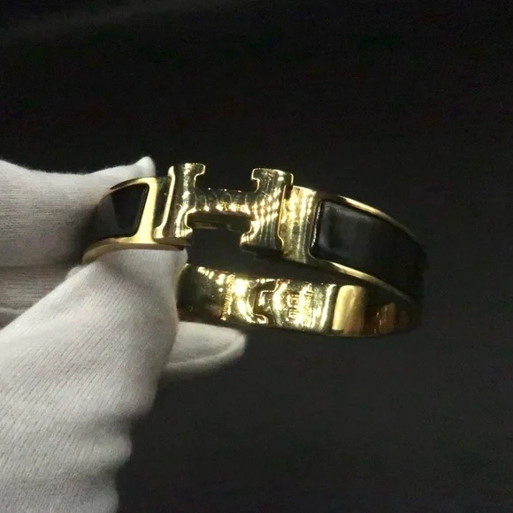 Clic H Hermès Bracelet
